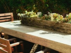 Meble rattanowe na taras – modne i trwałe rozwiązania do ogrodu